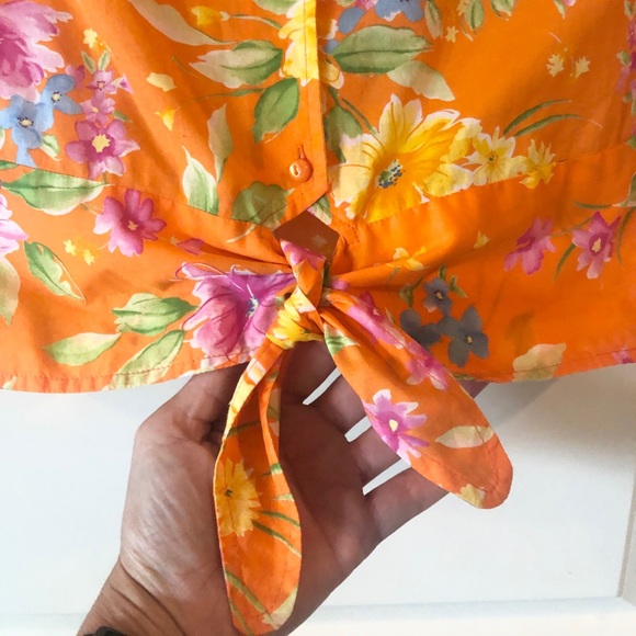 Vintage Jones New York floral tie front crop - Picture 2 of 8